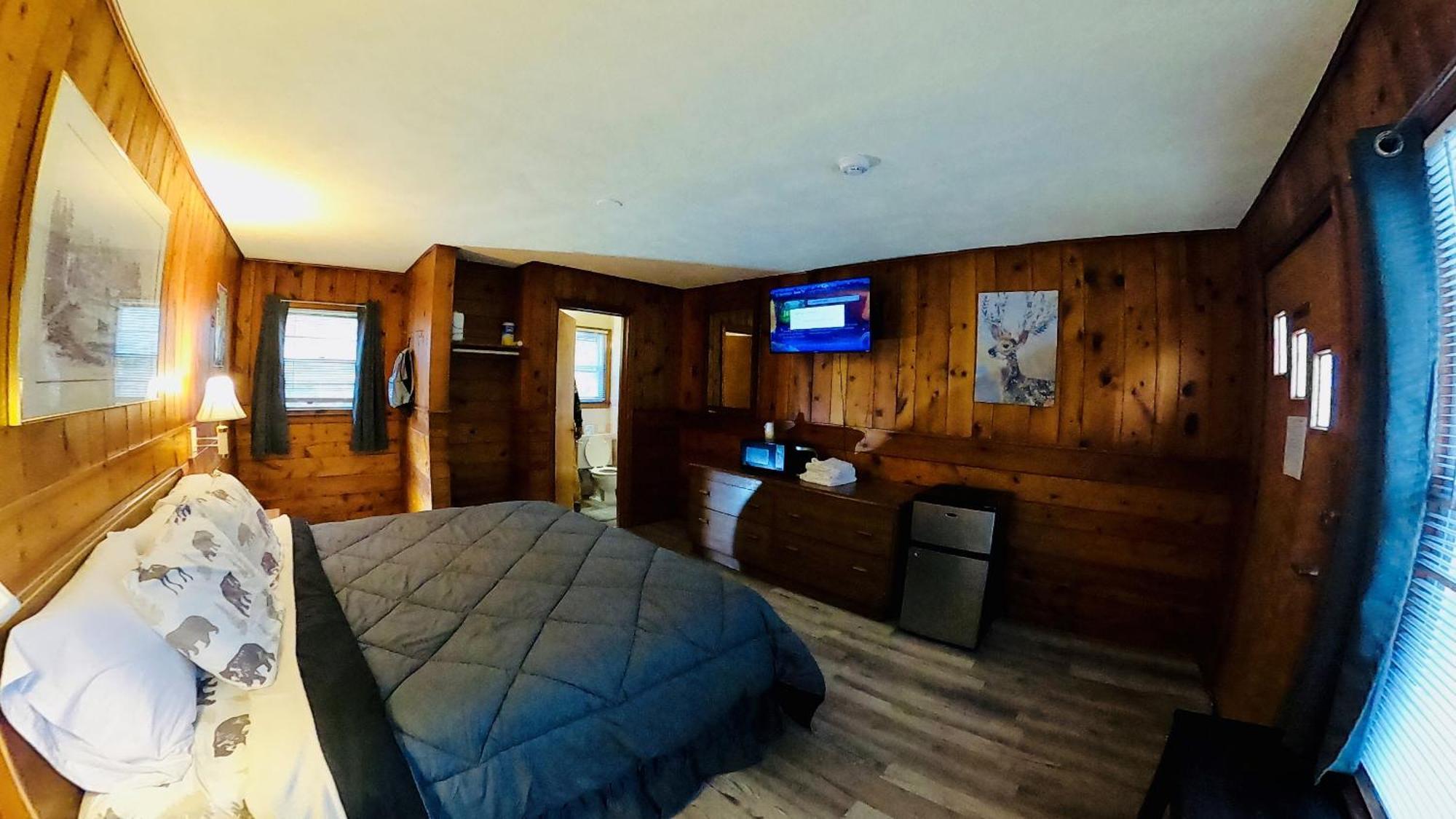 Heart Of The Berkshires Motel Pittsfield Bagian luar foto